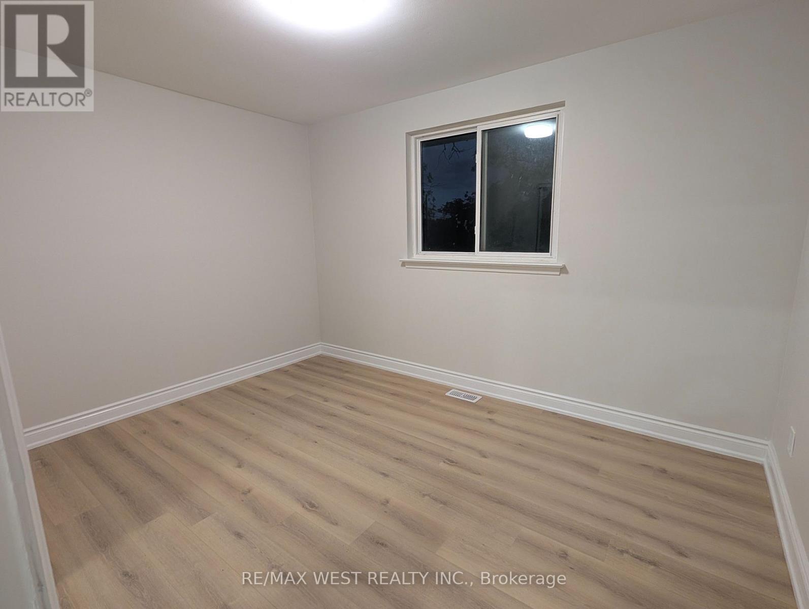 198 Cherrywood Drive, Newmarket, Ontario  L3Y 2X8 - Photo 15 - N12582008