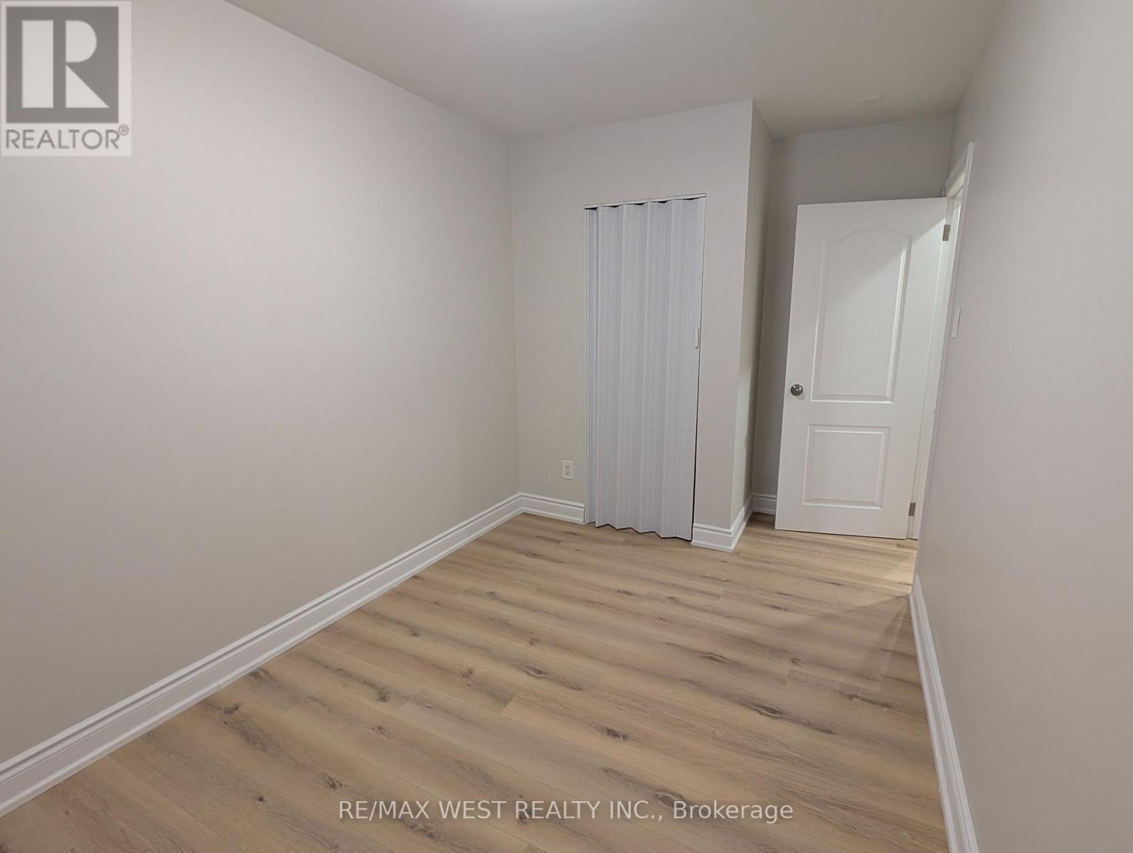 198 Cherrywood Drive, Newmarket, Ontario  L3Y 2X8 - Photo 17 - N12582008