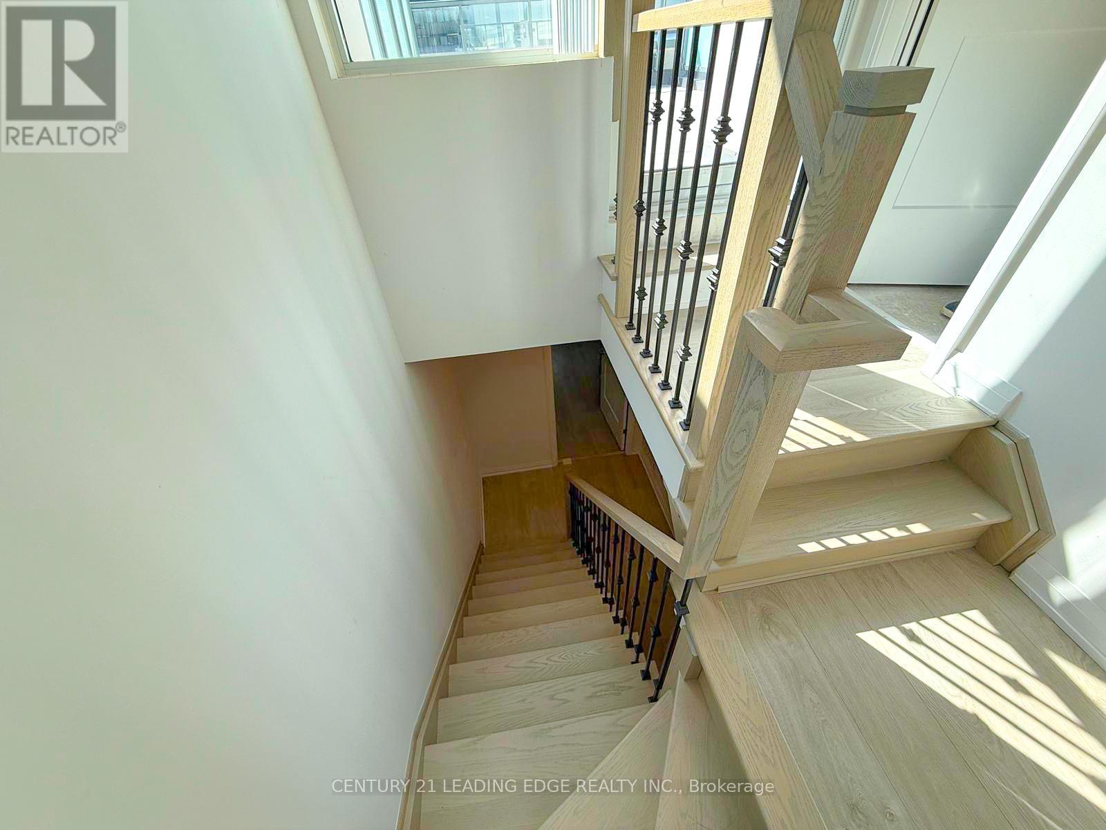 39 - 1050 Portage Parkway, Vaughan, Ontario  L4K 0K3 - Photo 23 - N12582064