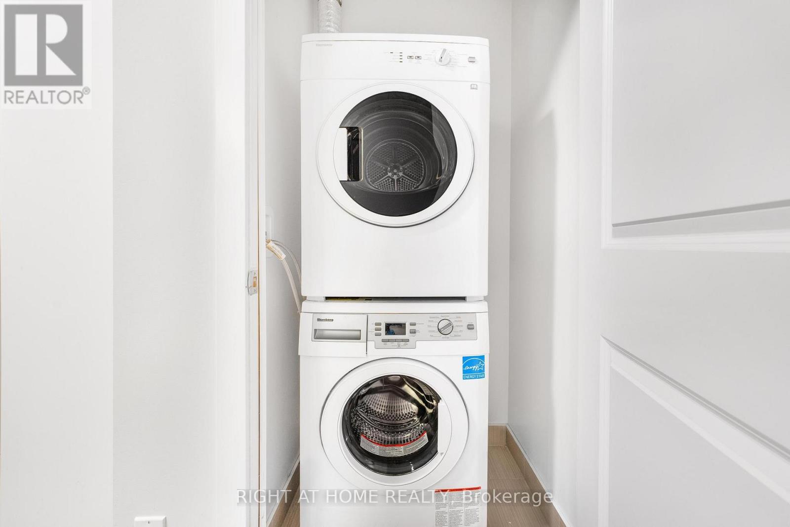 313 - 180 Enterprise Boulevard, Markham, Ontario L6G 0G4 - Photo 5 - N12582116