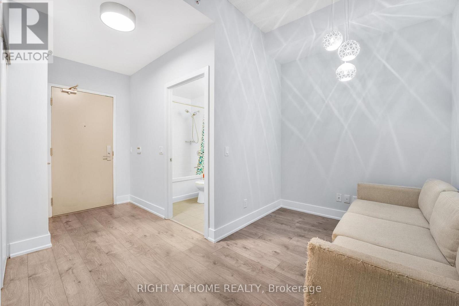 313 - 180 Enterprise Boulevard, Markham, Ontario L6G 0G4 - Photo 6 - N12582116