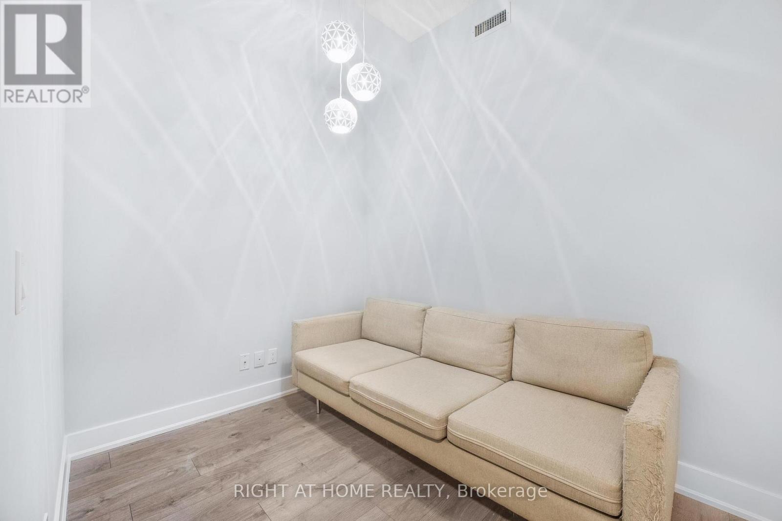 313 - 180 Enterprise Boulevard, Markham, Ontario L6G 0G4 - Photo 9 - N12582116