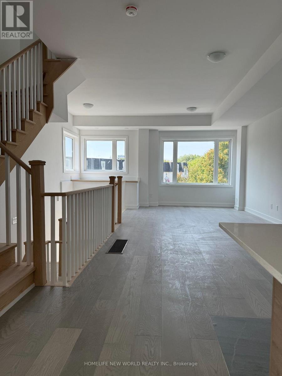 17 CARL HILL LANE, Richmond Hill, Ontario