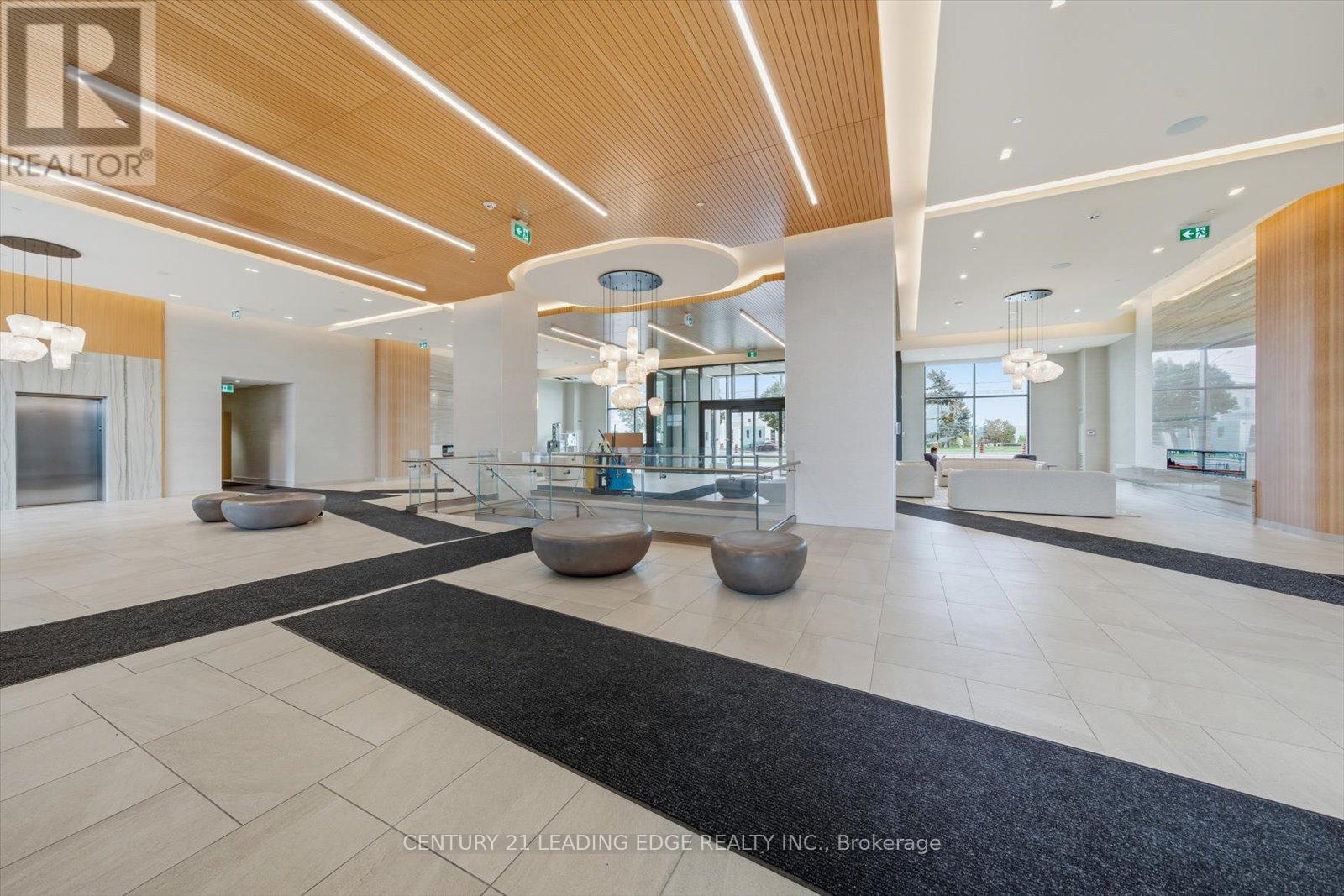 2015 - 8960 Jane Street, Vaughan, Ontario  L4K 0N9 - Photo 5 - N12582156