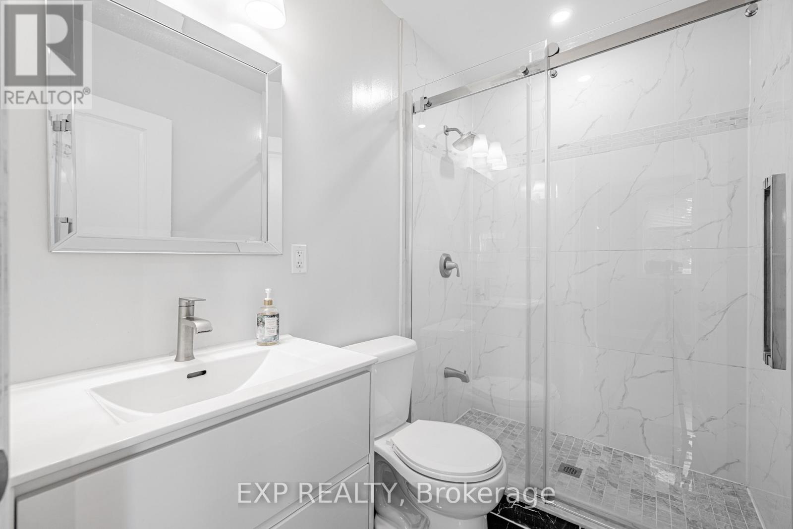 203 Centre Street W, Richmond Hill, Ontario  L4C 3P9 - Photo 21 - N12582178