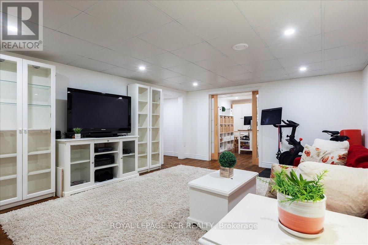 501 Samuel Harper Court, East Gwillimbury, Ontario  L0G 1M0 - Photo 35 - N12582182