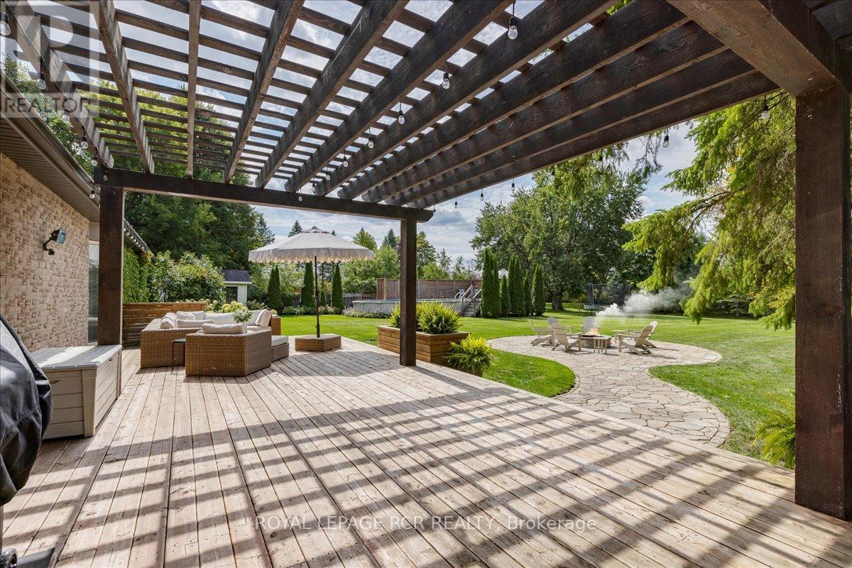 501 Samuel Harper Court, East Gwillimbury, Ontario  L0G 1M0 - Photo 39 - N12582182