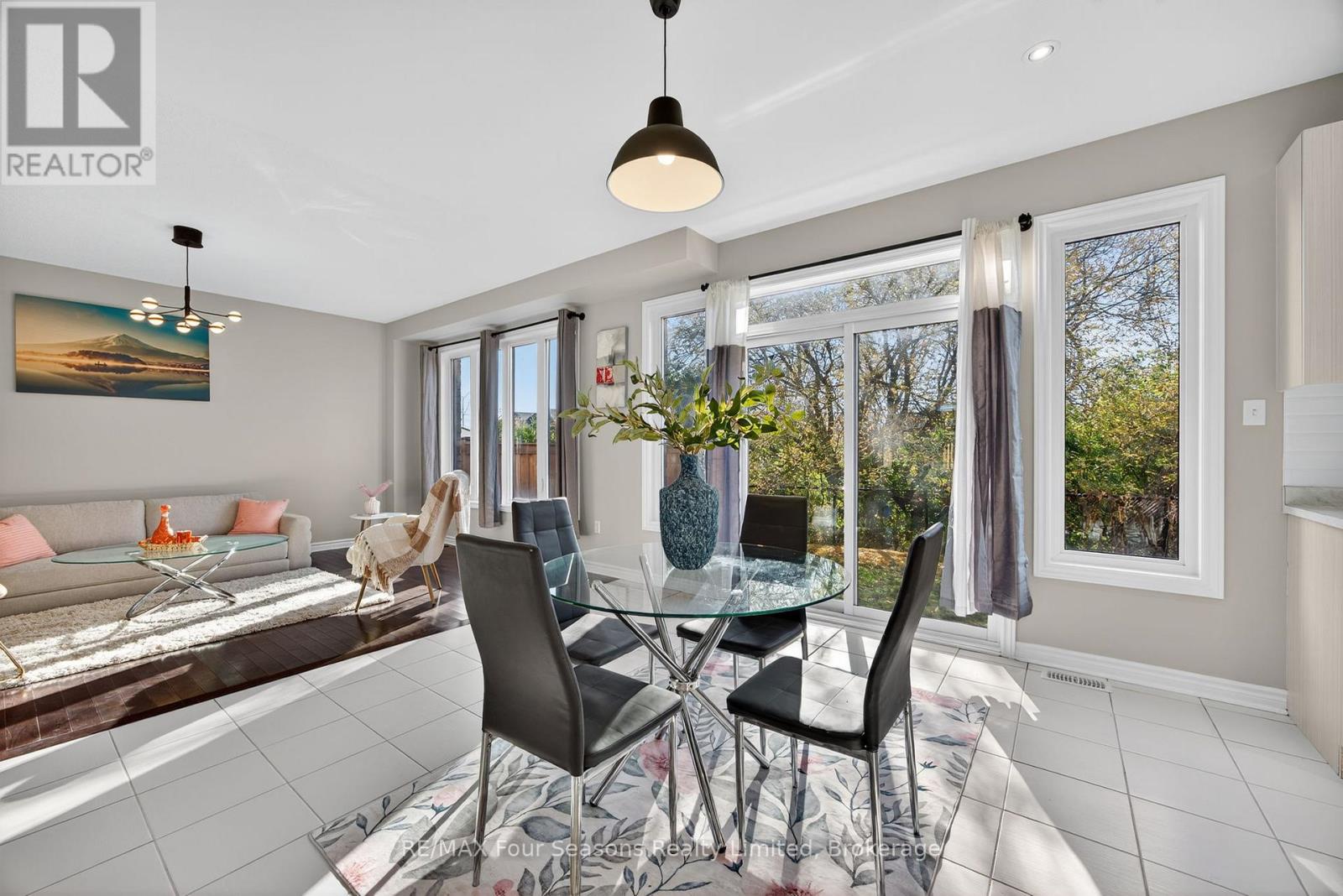 62 Kirby Avenue, Collingwood, Ontario  L9Y 3Y8 - Photo 10 - S12582244