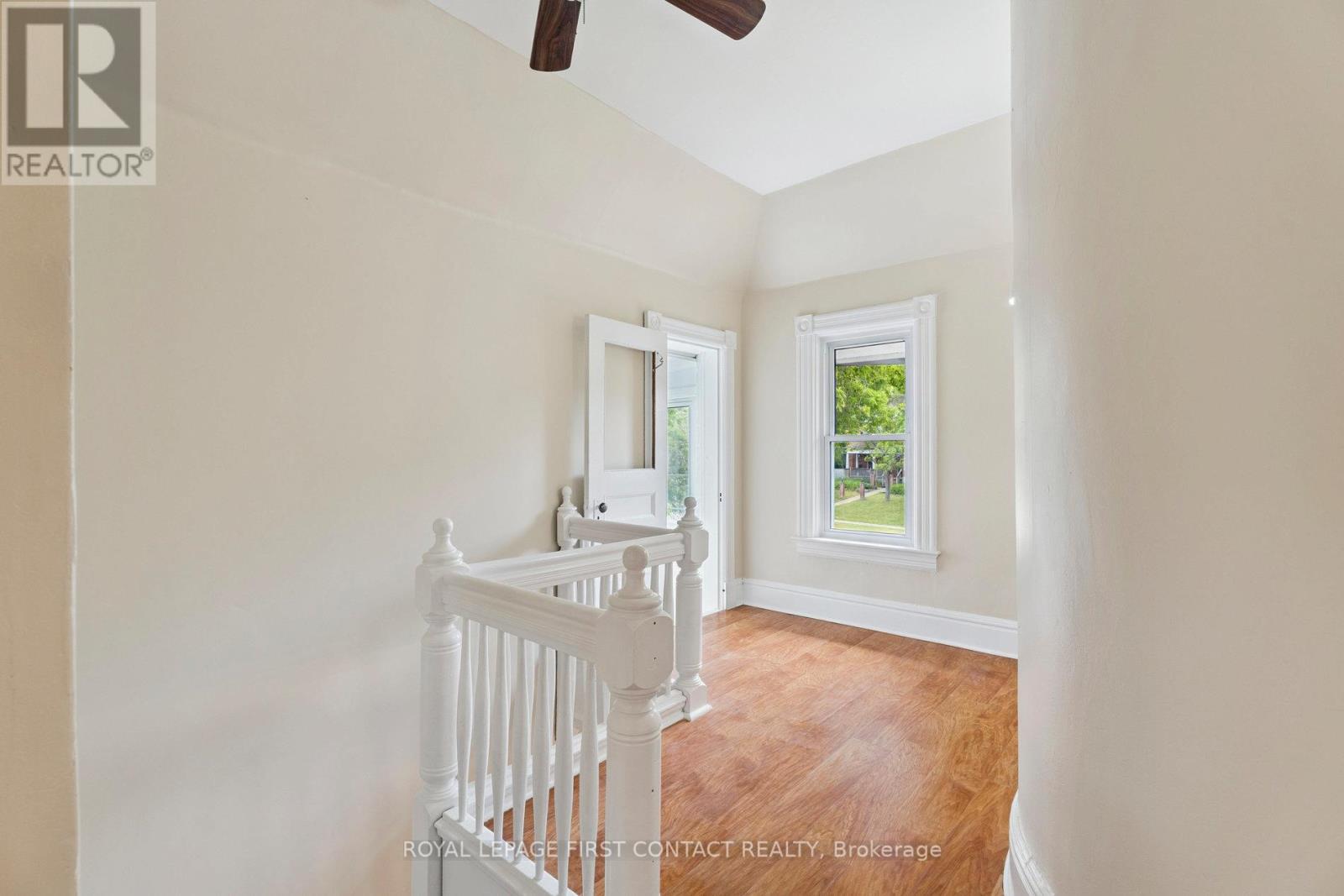 55 Burton Avenue, Barrie, Ontario  L4N 2R5 - Photo 13 - S12581966