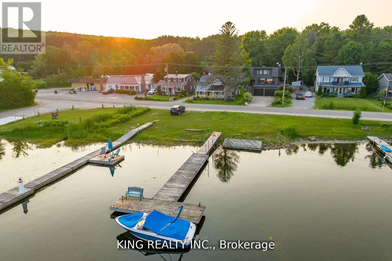 602 CHAMPLAIN ROAD, Tiny, Ontario