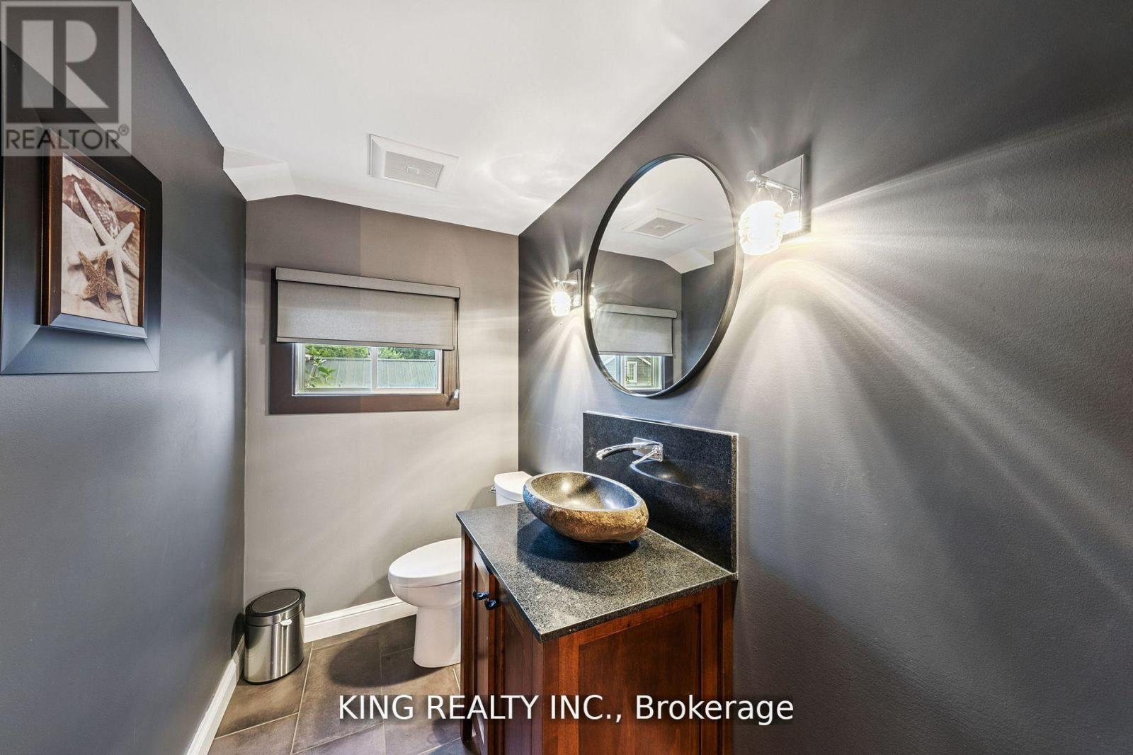 602 Champlain Road, Tiny, Ontario L9M 0C2 - Photo 18 - S12582010