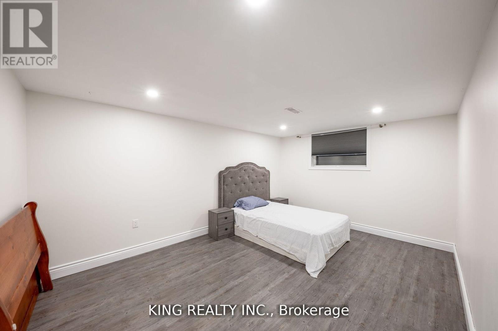 602 Champlain Road, Tiny, Ontario L9M 0C2 - Photo 29 - S12582010