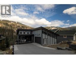 2418 FAIRWAYS Drive, kamloops, British Columbia