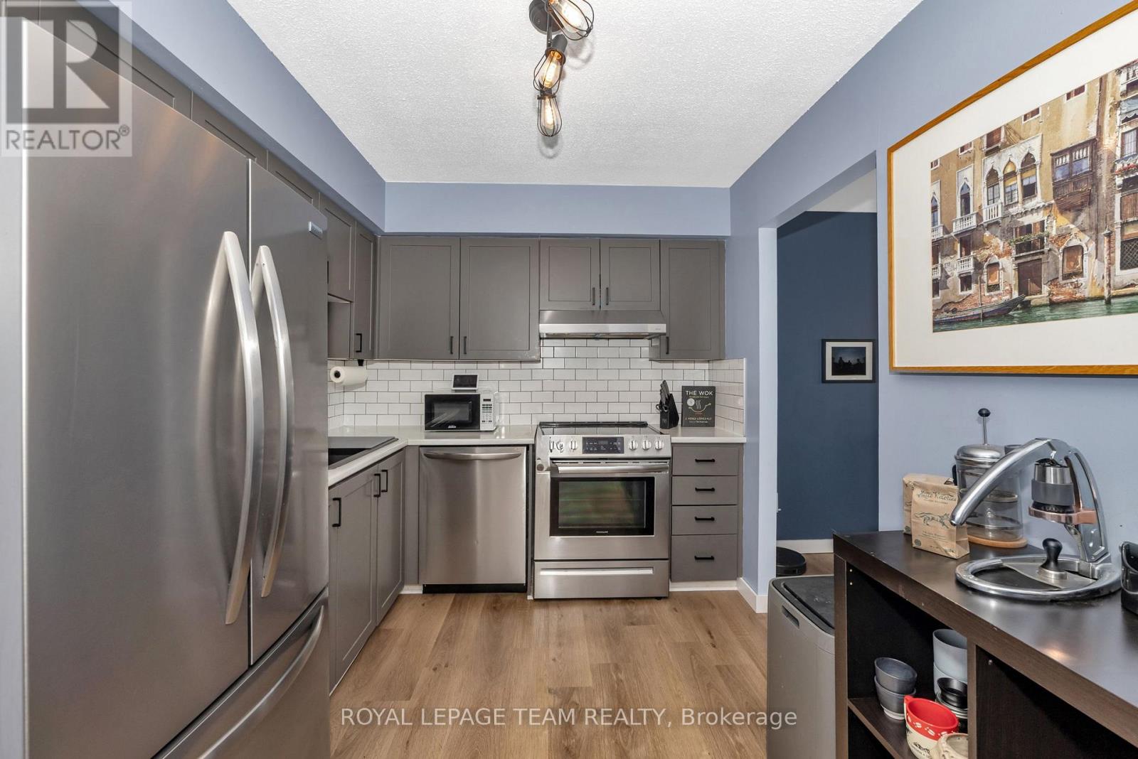 904 - 215 Parkdale Avenue, Ottawa, Ontario  K1Y 4T8 - Photo 9 - X12502238