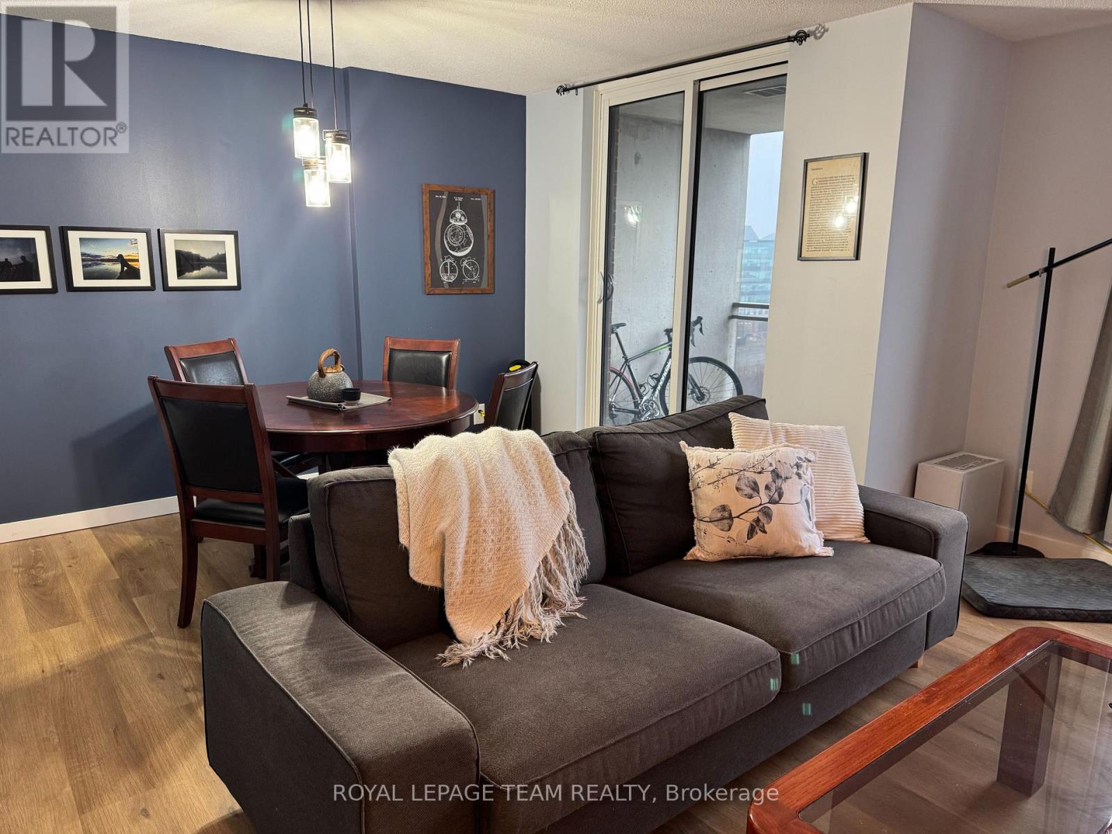 904 - 215 Parkdale Avenue, Ottawa, Ontario  K1Y 4T8 - Photo 5 - X12502238