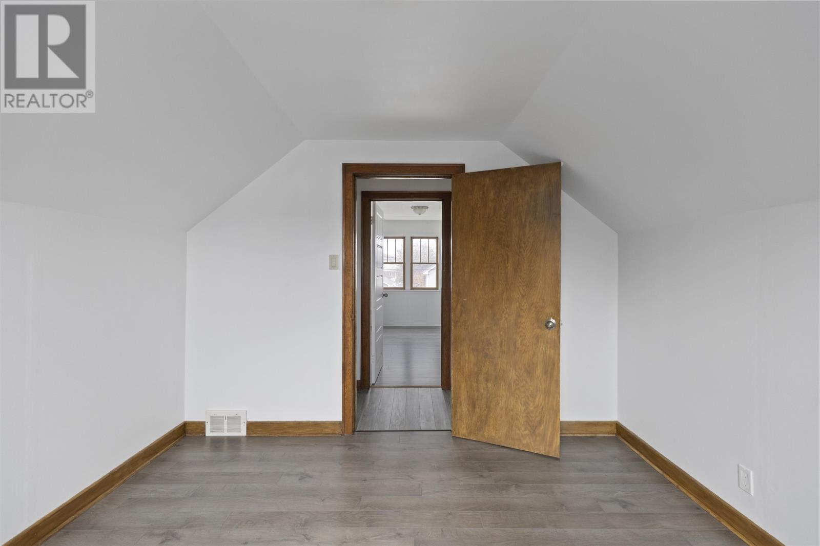 135 Carufel Ave, Sault Ste. Marie, Ontario P6C 4T5 - Photo 34 - SM253361