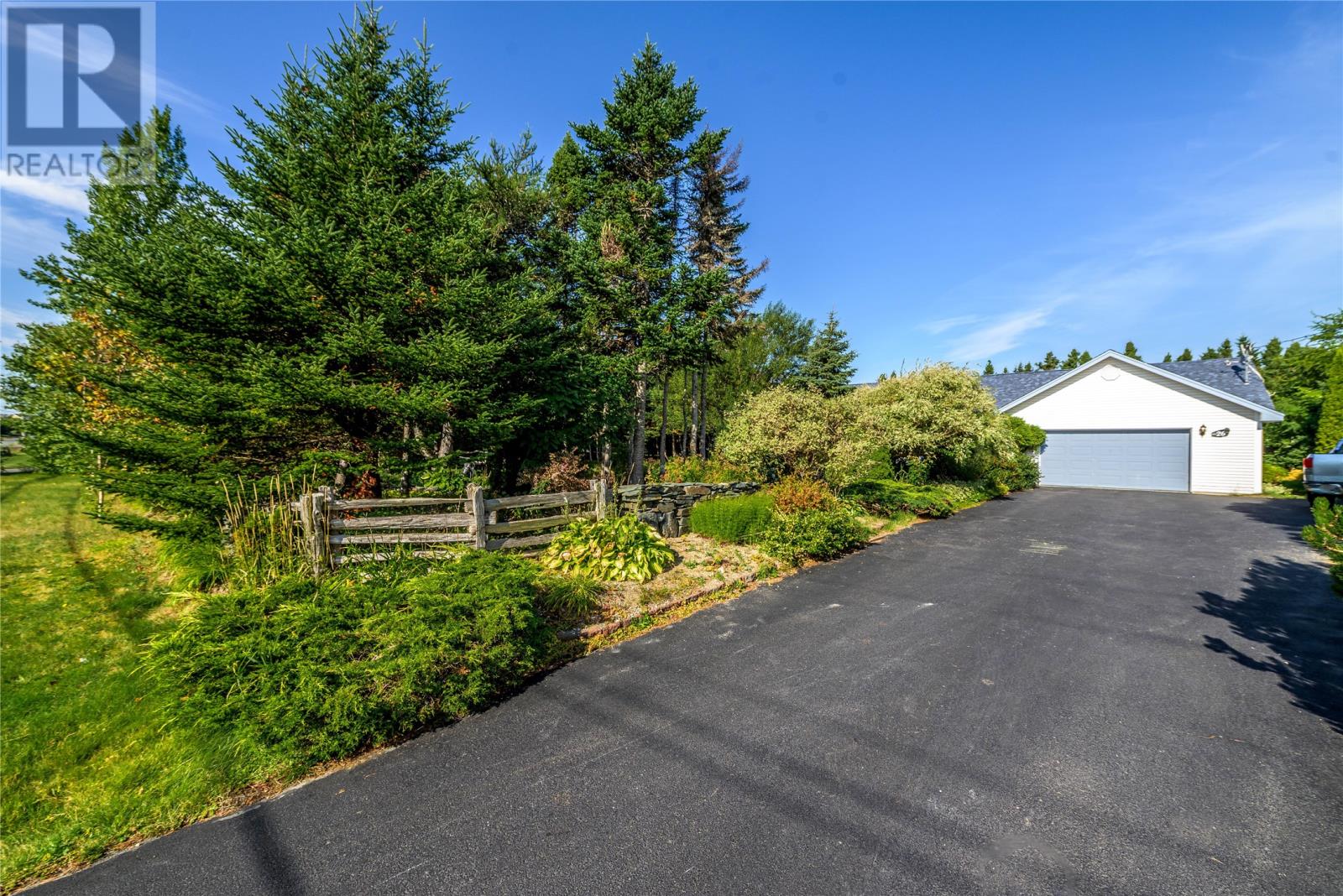 26 Karon Drive, Torbay, Newfoundland & Labrador  A1K 1A2 - Photo 2 - 1292095