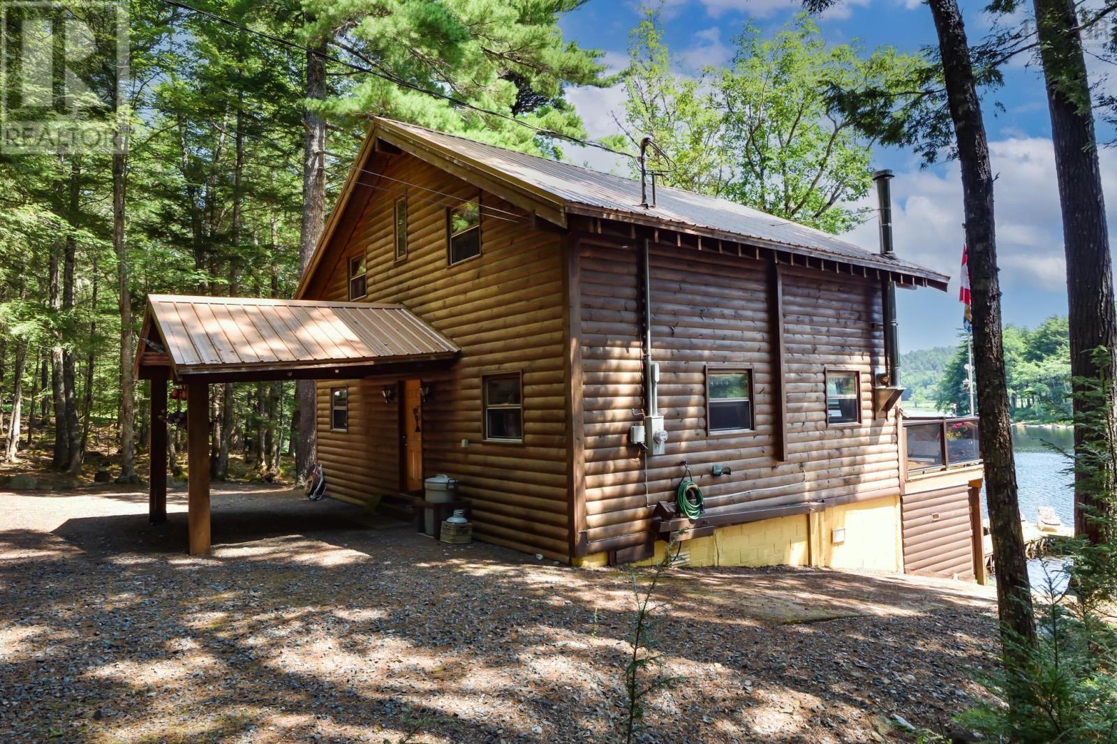 491 Peters Point Road, South Brookfield, Nova Scotia  B0T 1X0 - Photo 2 - 202528668