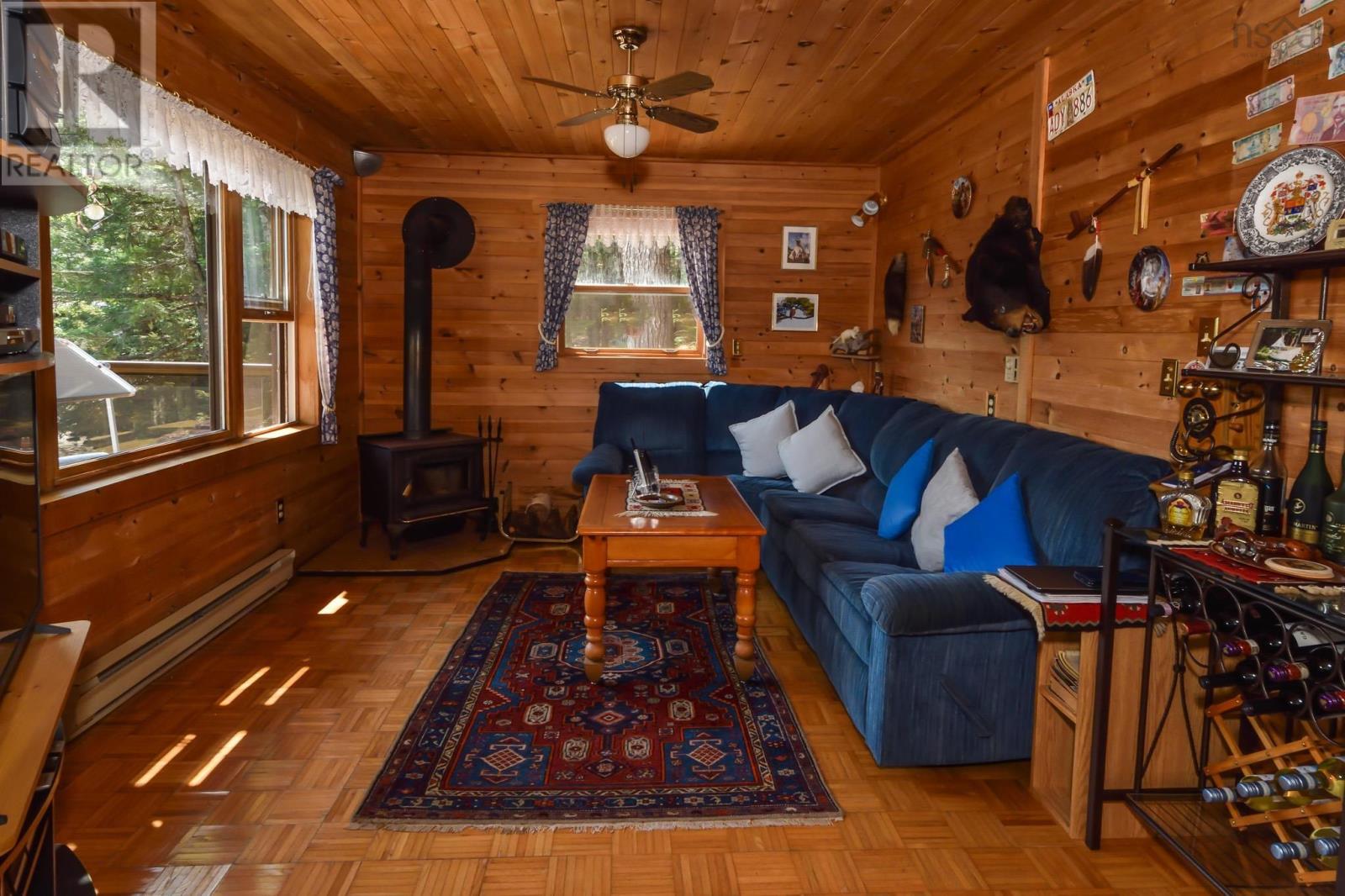 491 Peters Point Road, South Brookfield, Nova Scotia  B0T 1X0 - Photo 8 - 202528668