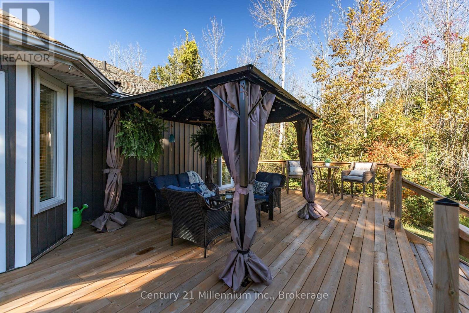 23 Pierce Street N, South Bruce Peninsula, Ontario  N0H 2T0 - Photo 16 - X12582230