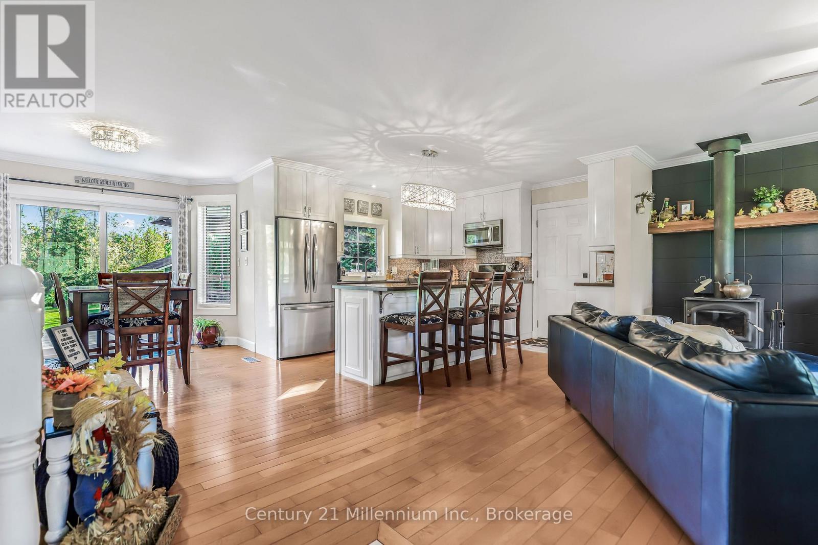 23 Pierce Street N, South Bruce Peninsula, Ontario  N0H 2T0 - Photo 27 - X12582230