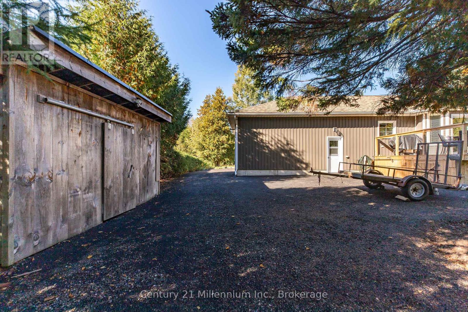 23 Pierce Street N, South Bruce Peninsula, Ontario  N0H 2T0 - Photo 6 - X12582230