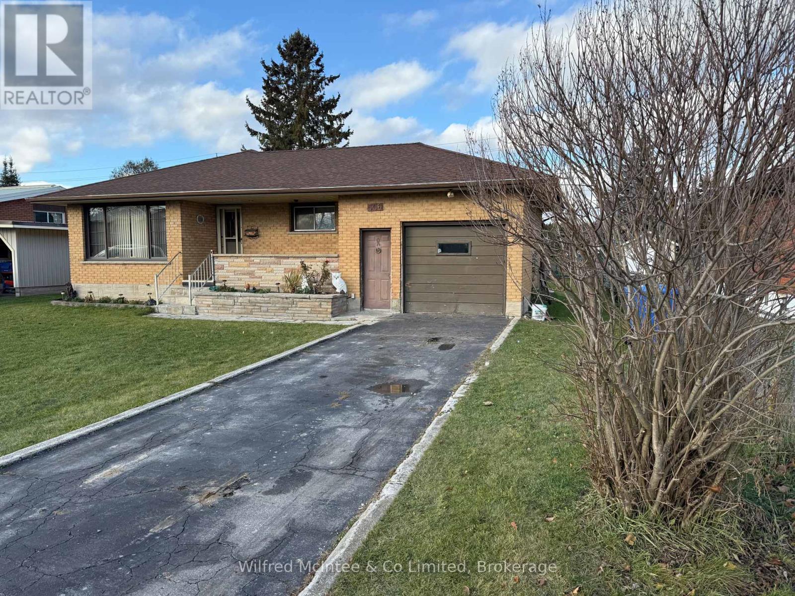 506 14th Street, Hanover, Ontario N4N 1Z9 - Photo 5 - X12582272