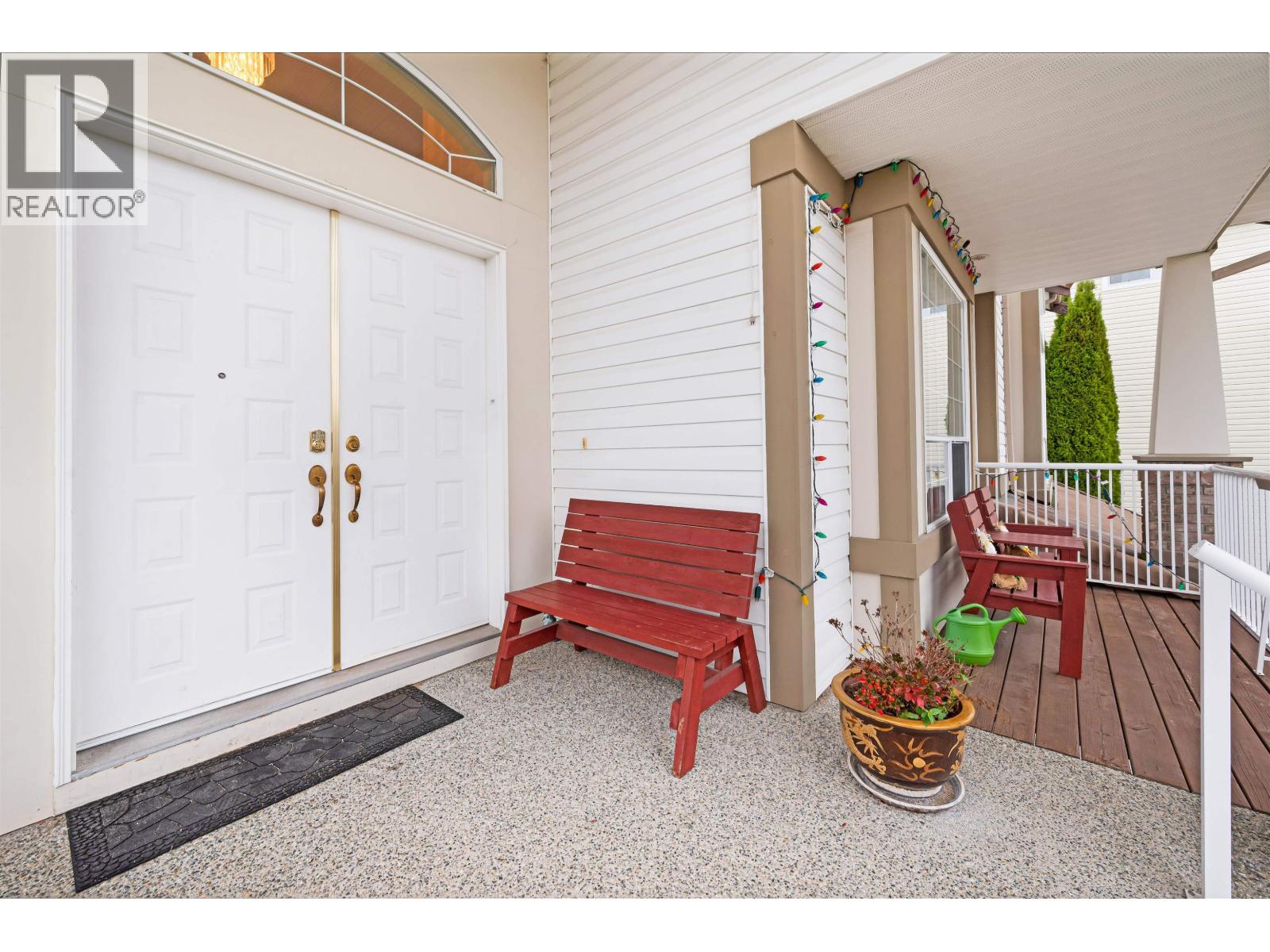 30 Balsam Place, Port Moody, British Columbia  V3H 5A6 - Photo 2 - R3070259