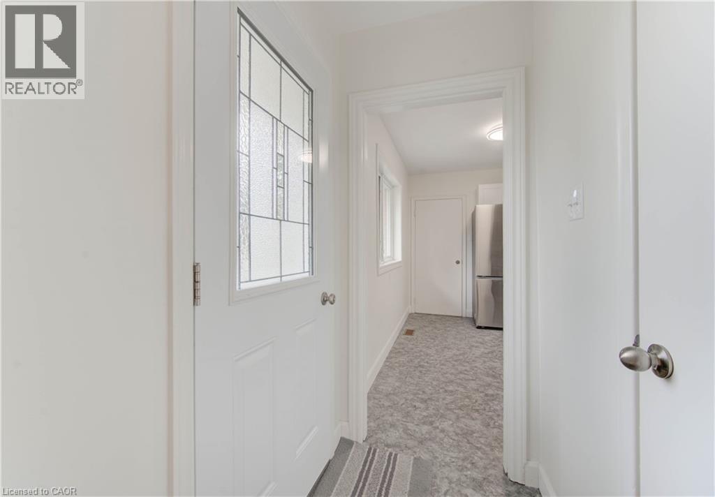 28 Jack Avenue, Kitchener, Ontario  N2M 1Z8 - Photo 5 - 40785378