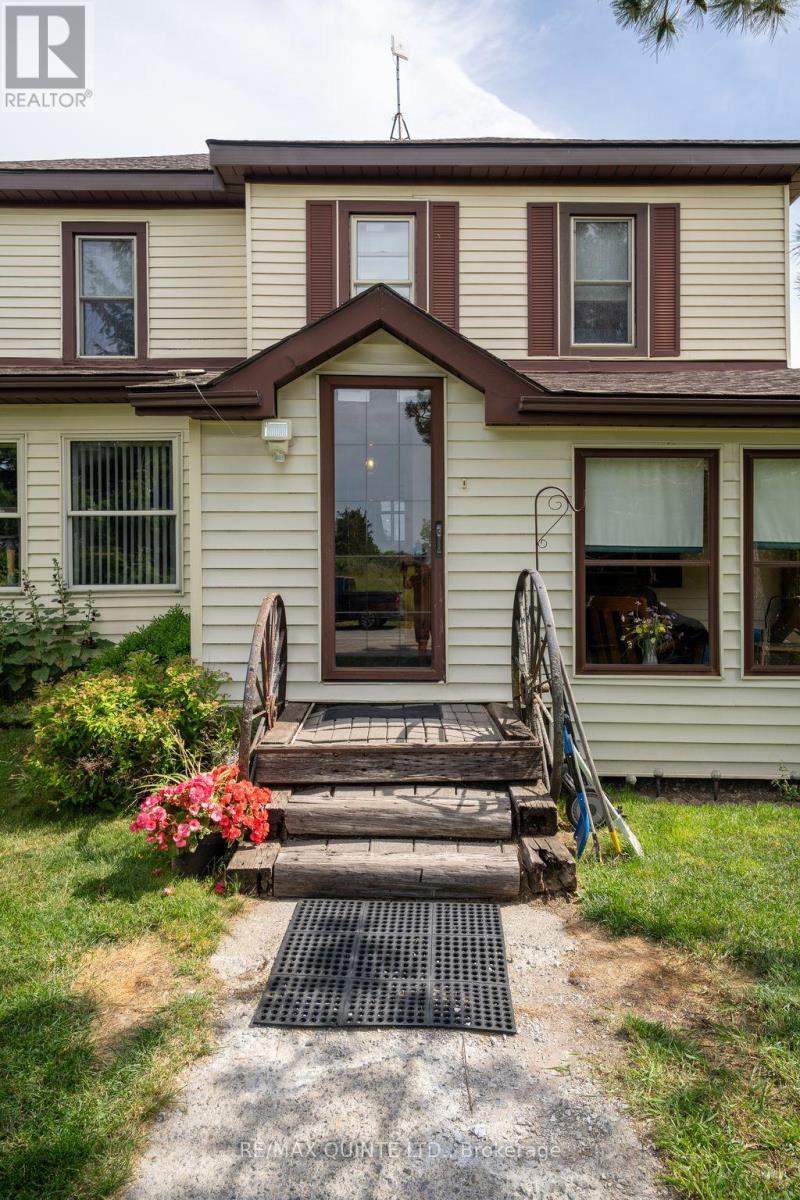 595 Elmbrook Road, Prince Edward County (Sophiasburg Ward), Ontario  K0K 2T0 - Photo 4 - X12582234