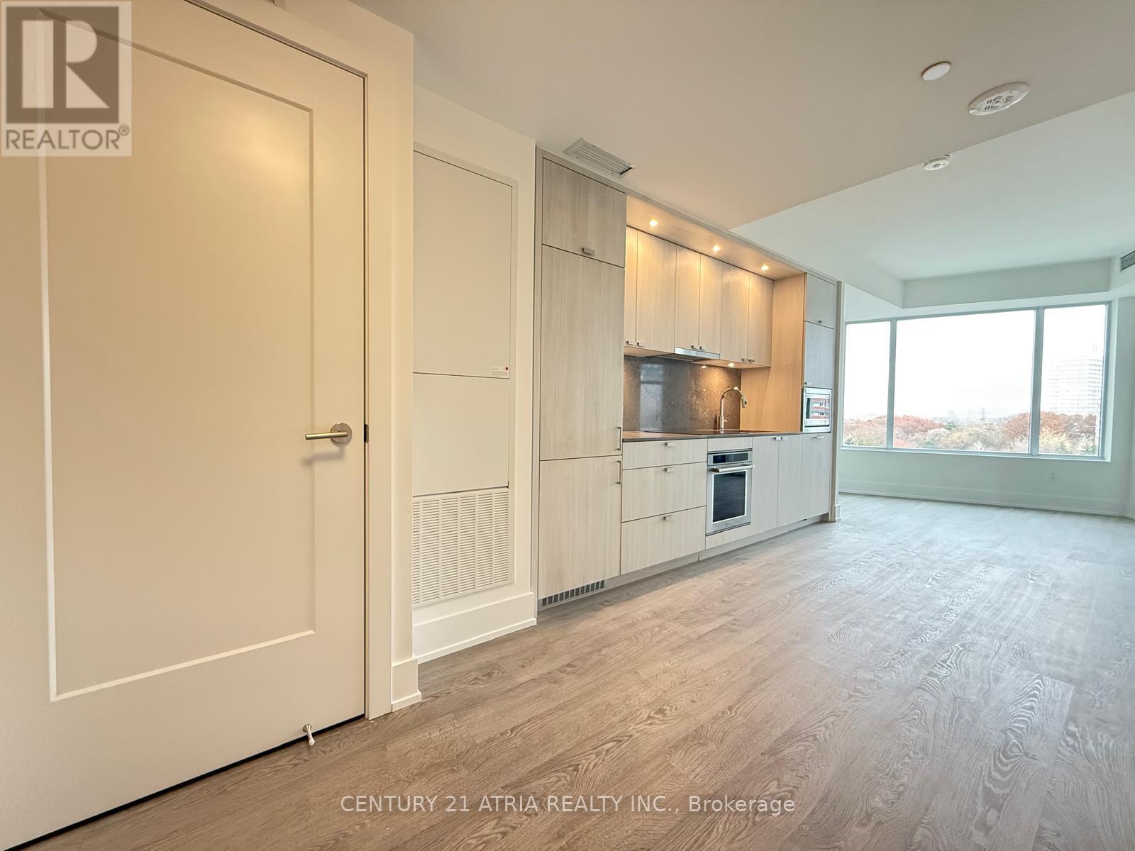 625 - 259 THE KINGSWAY, Toronto, Ontario