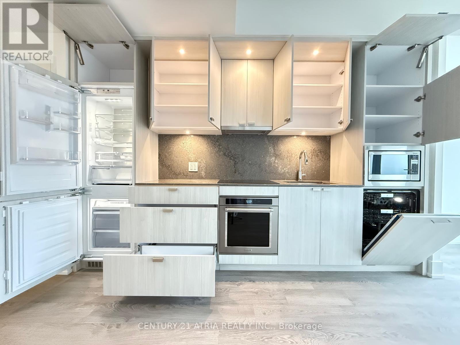 625 - 259 The Kingsway, Toronto, Ontario  M9A 0G2 - Photo 32 - W12581978