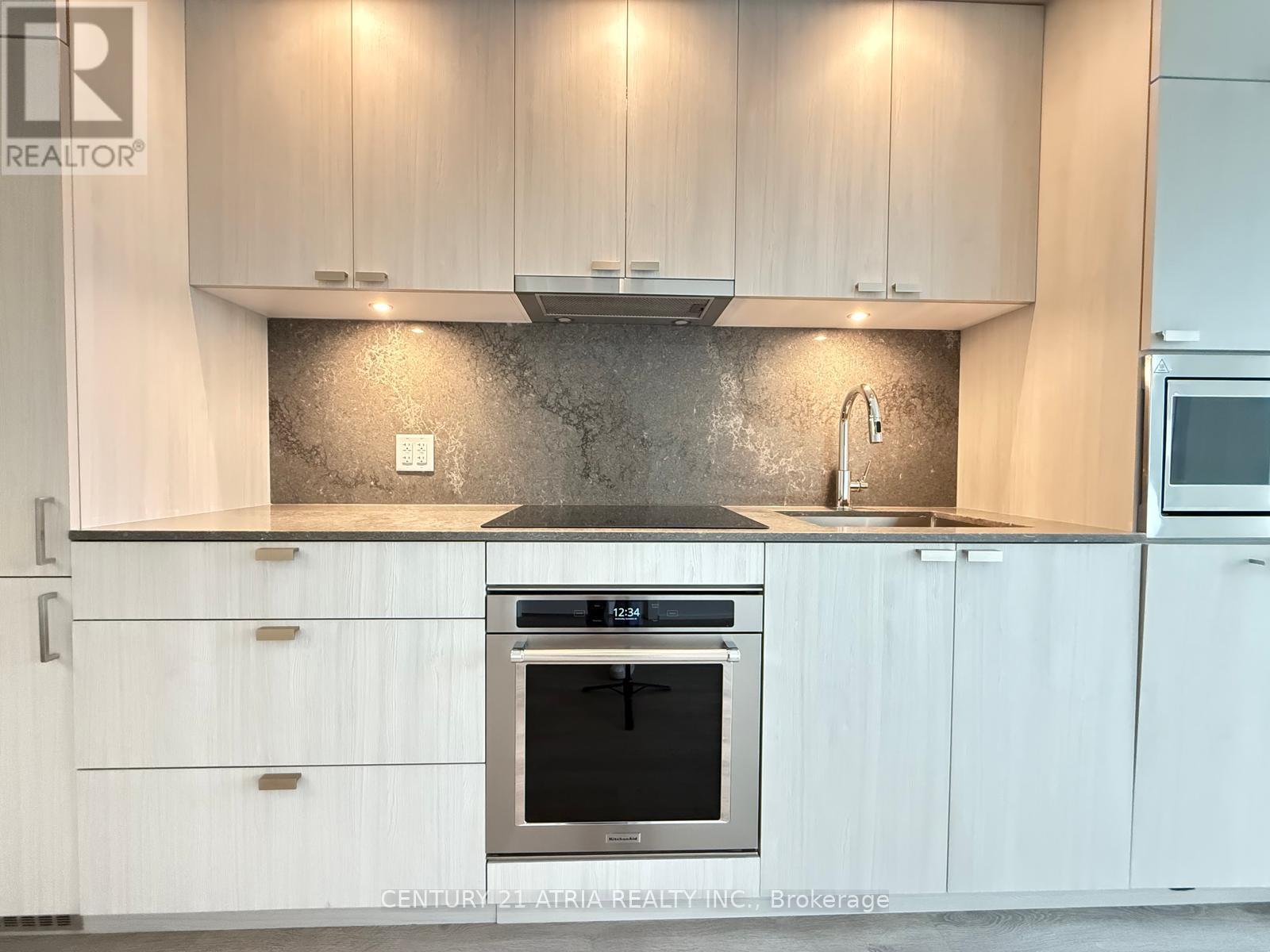 625 - 259 The Kingsway, Toronto, Ontario  M9A 0G2 - Photo 5 - W12581978