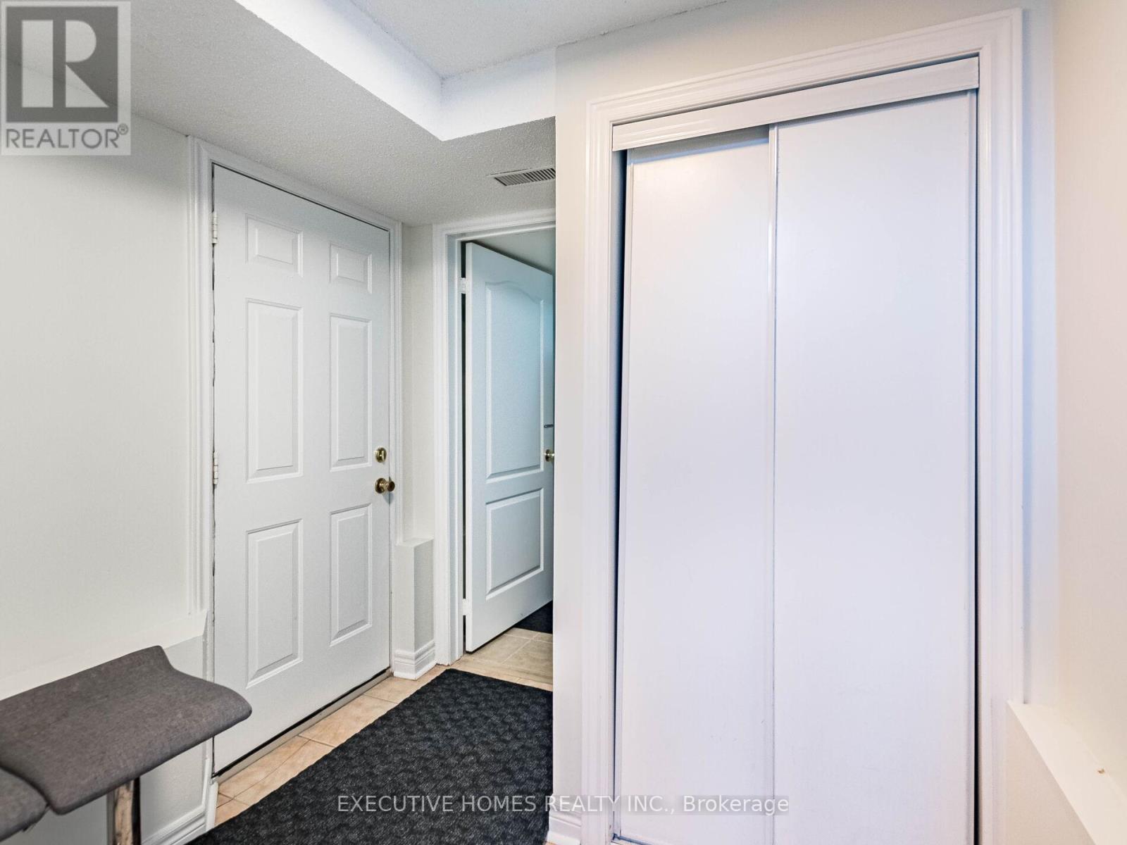 5321 Red Brush Drive, Mississauga, Ontario  L4Z 3Z5 - Photo 43 - W12582024