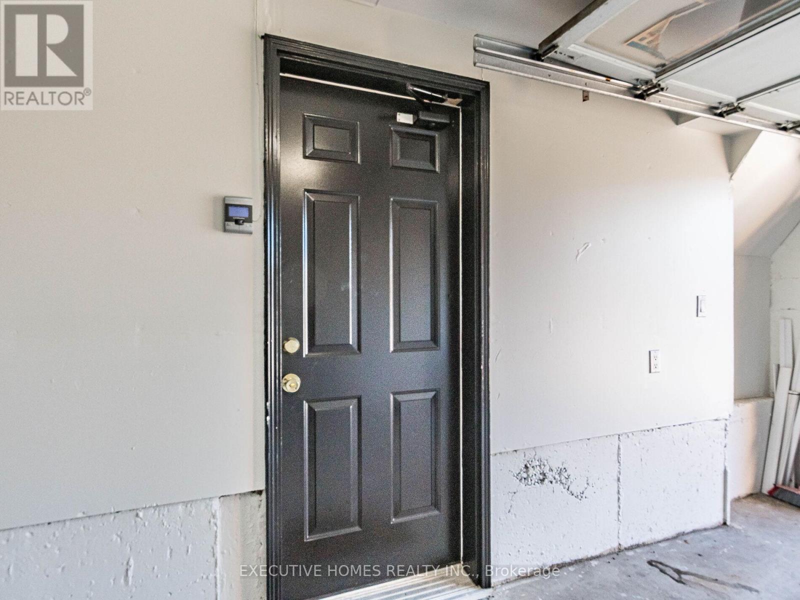 5321 Red Brush Drive, Mississauga, Ontario  L4Z 3Z5 - Photo 45 - W12582024