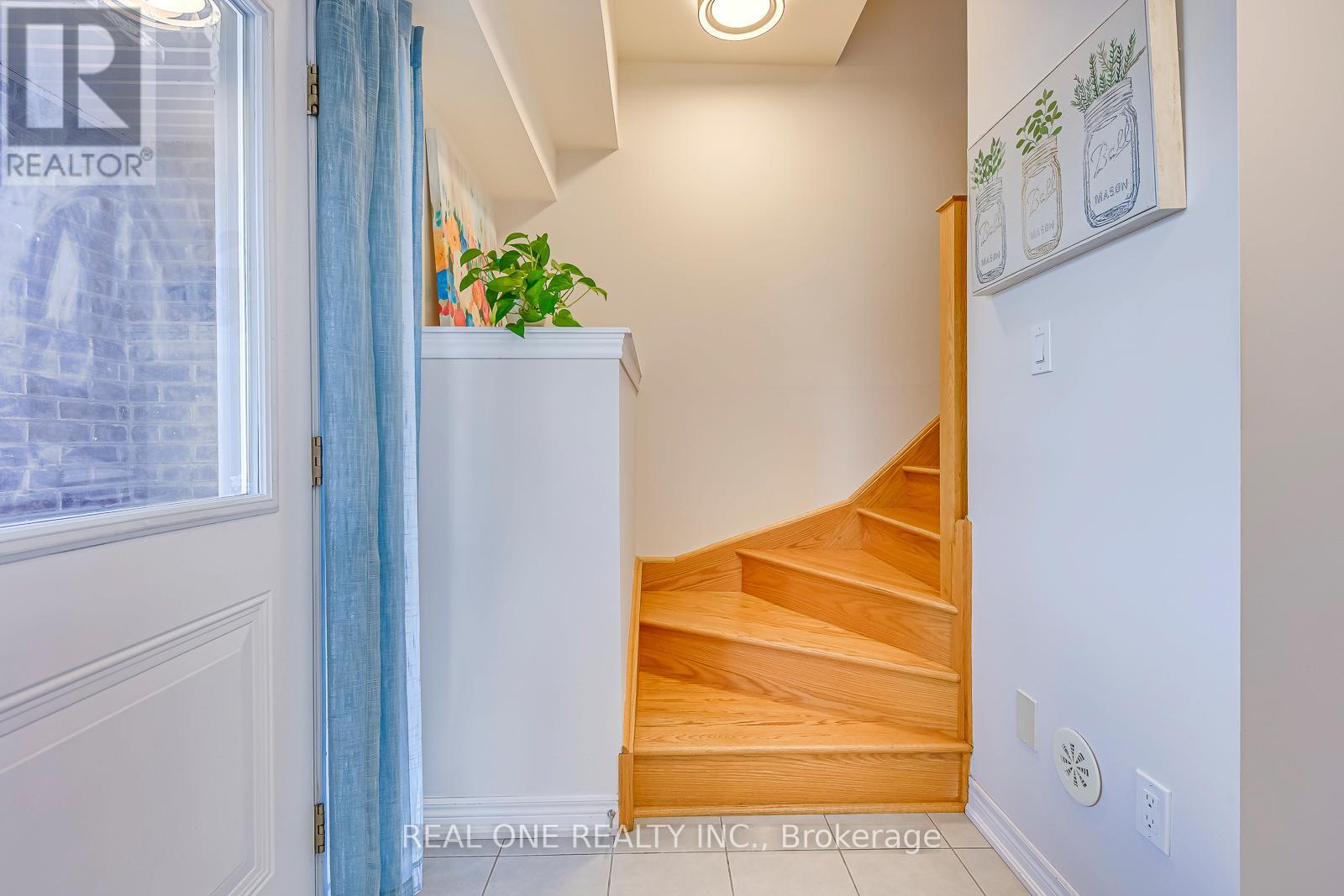 75 - 2435 Greenwich Drive, Oakville, Ontario  L6M 0S4 - Photo 8 - W12582054