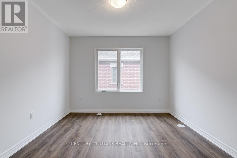 93 Rockface Trail, Caledon, Ontario  L7C 4P1 - Photo 18 - W12582088