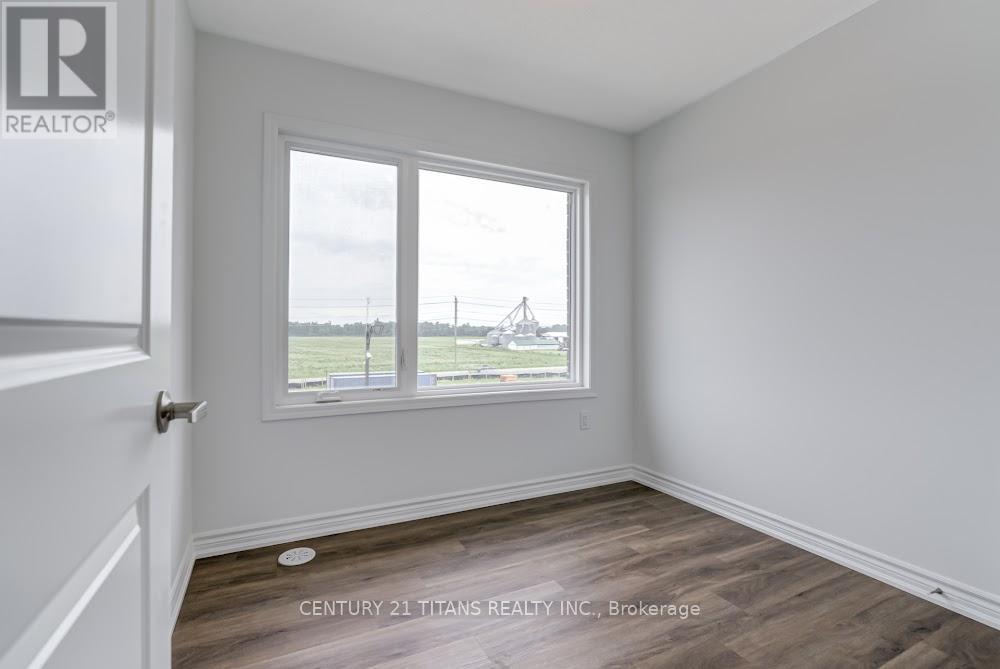 93 Rockface Trail, Caledon, Ontario  L7C 4P1 - Photo 20 - W12582088