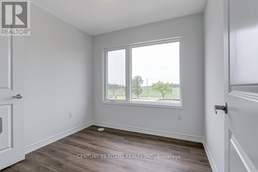 93 Rockface Trail, Caledon, Ontario  L7C 4P1 - Photo 21 - W12582088