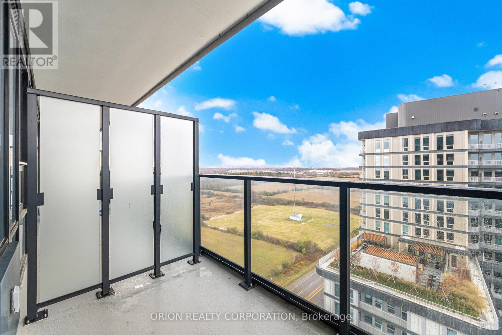 1906 - 3220 William Coltson Avenue, Oakville, Ontario  L6H 7X9 - Photo 15 - W12582092