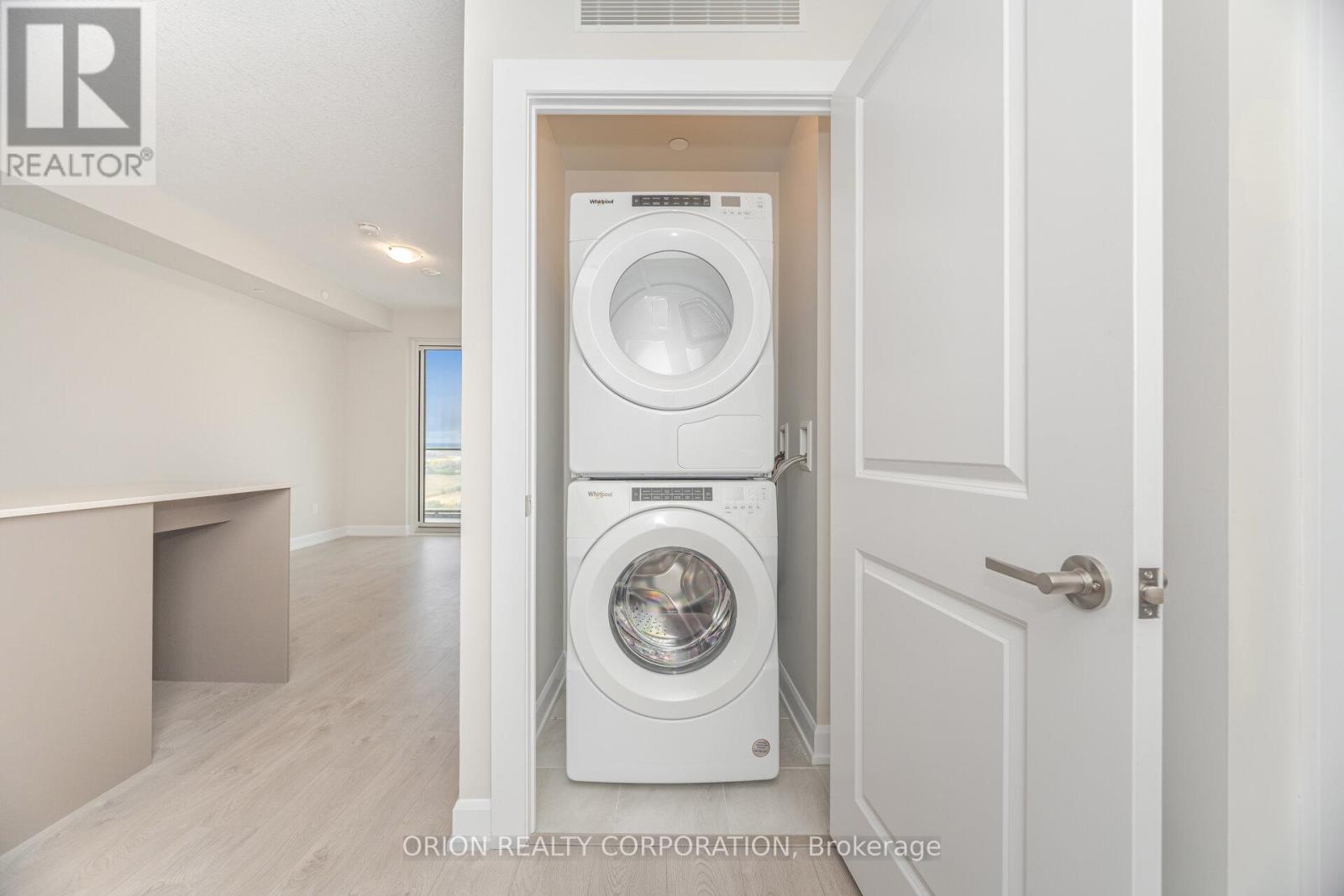 1906 - 3220 William Coltson Avenue, Oakville, Ontario  L6H 7X9 - Photo 17 - W12582092