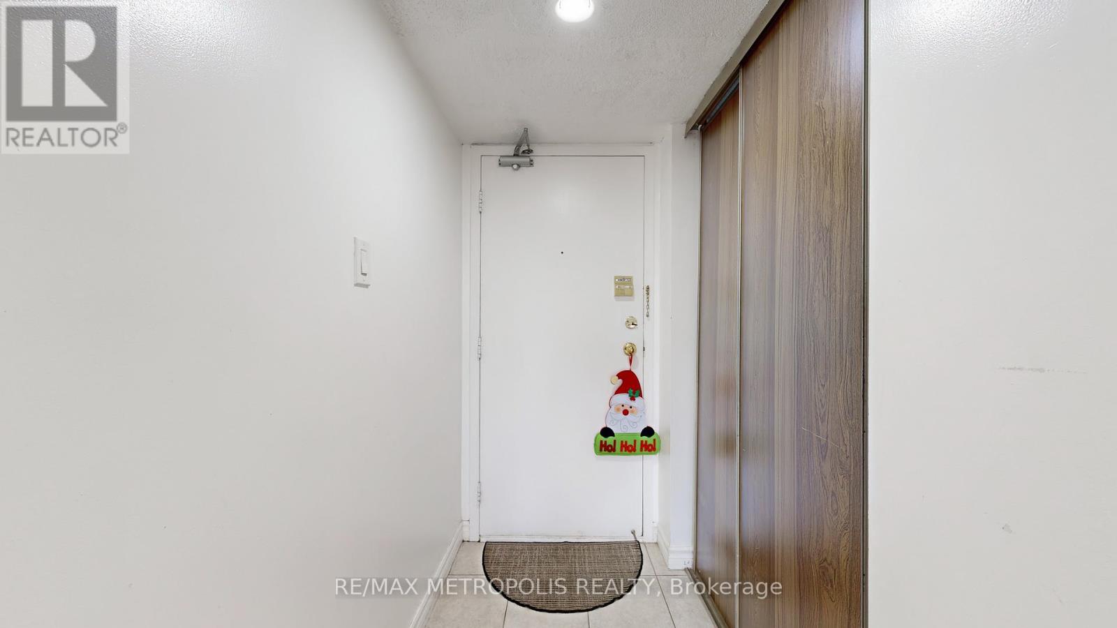 713 - 10 Martha Eaton Way, Toronto, Ontario  M6M 5B3 - Photo 50 - W12582194