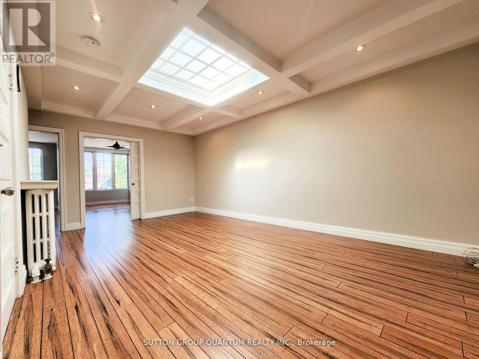 UPPER - 291 RONCESVALLES AVENUE, Toronto, Ontario