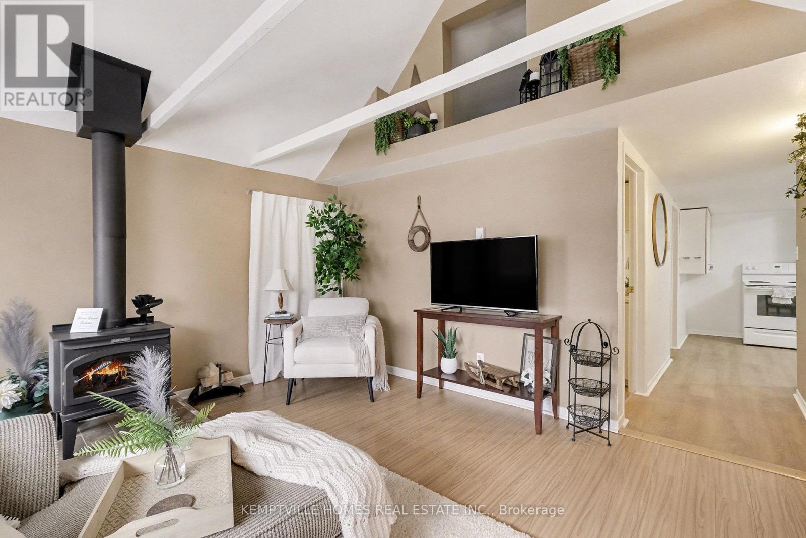 415 Barnes Street, North Grenville, Ontario  K0G 1J0 - Photo 7 - X12582276