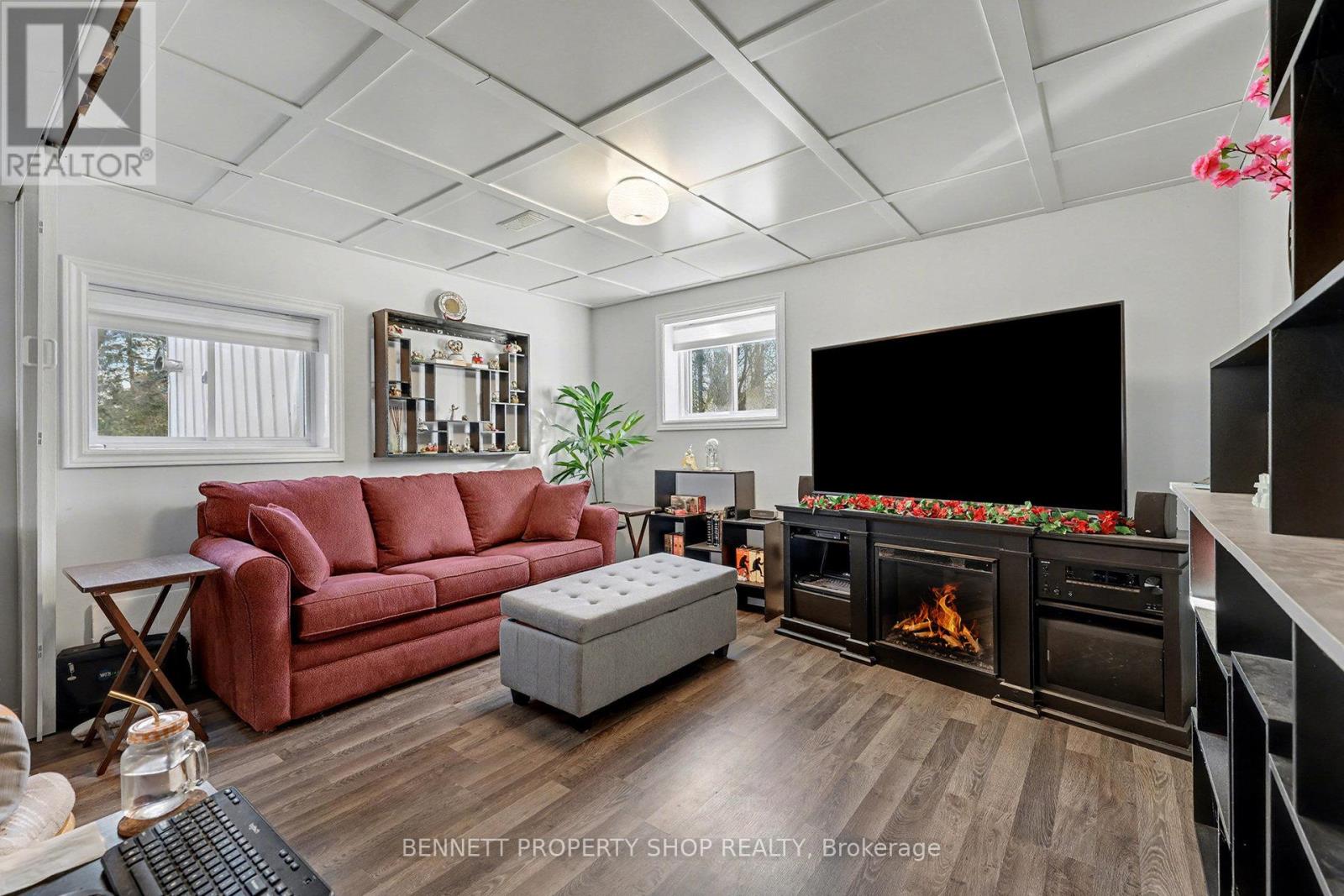 6070 Fourth Line Road, Ottawa, Ontario  K0A 2T0 - Photo 3 - X12582278