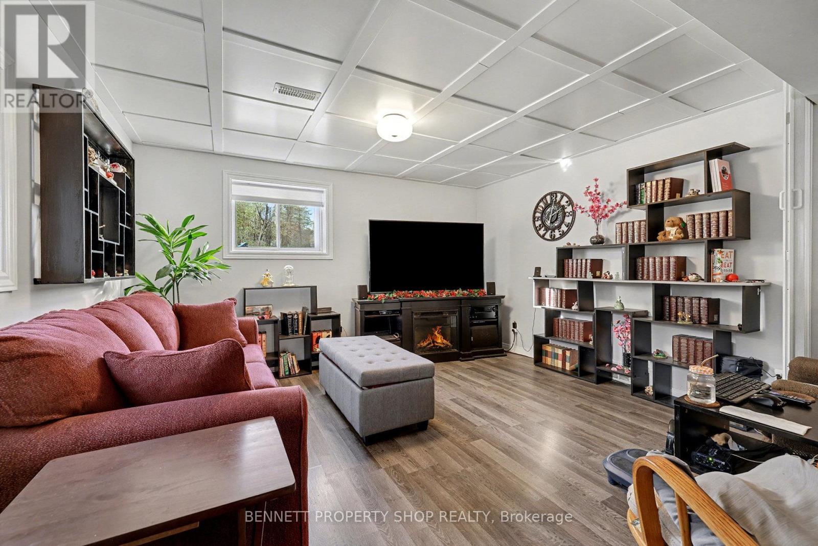 6070 Fourth Line Road, Ottawa, Ontario  K0A 2T0 - Photo 4 - X12582278