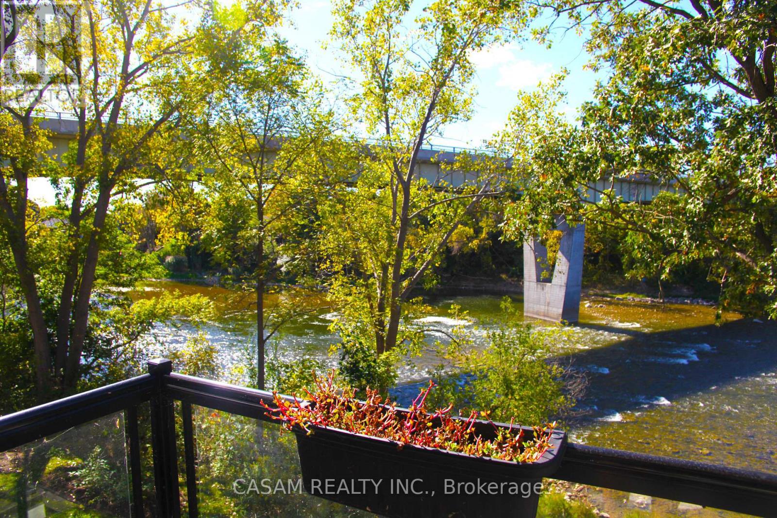 10 - 2 Willow Street N, Brant, Ontario  N3L 0K7 - Photo 10 - X12581964