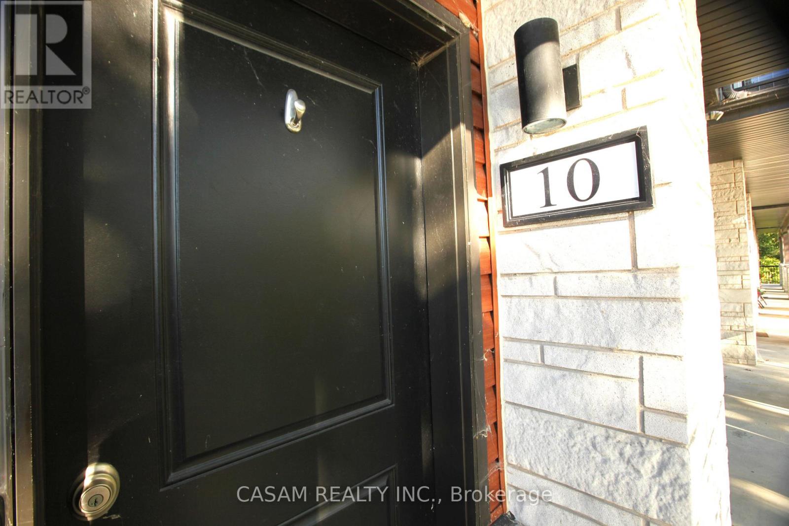 10 - 2 Willow Street N, Brant, Ontario  N3L 0K7 - Photo 11 - X12581964