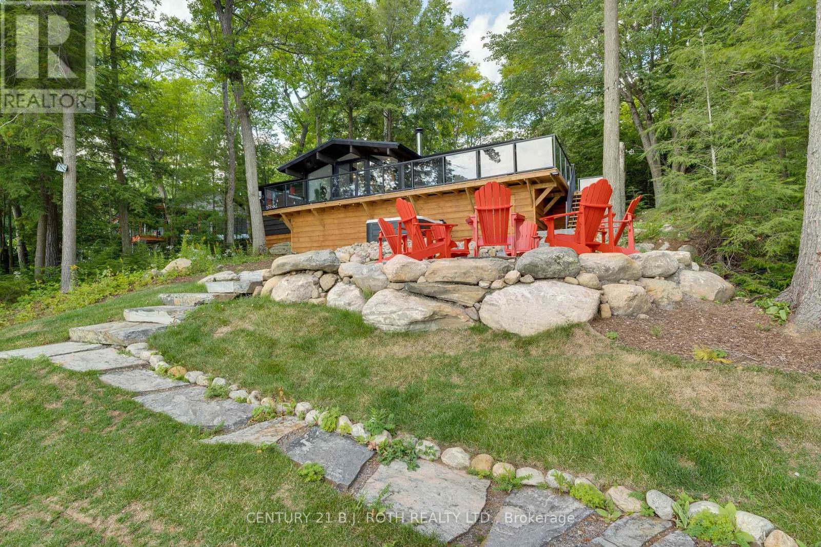 334 Stewart Lake Road, Georgian Bay, Ontario  P0C 1H0 - Photo 2 - X12582020