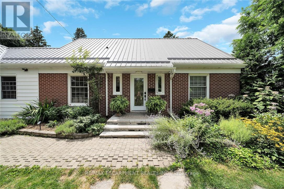 14 Simcoe Boulevard, Norfolk, Ontario  N3Y 3L5 - Photo 2 - X12582052